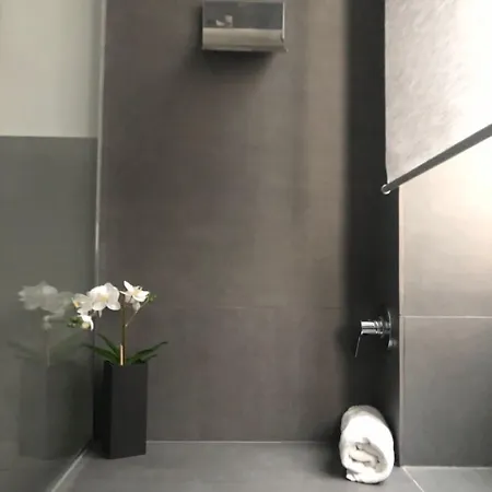 Alojamento de Acomodação e Pequeno-almoço Vesucharme Luxury Nápoles
