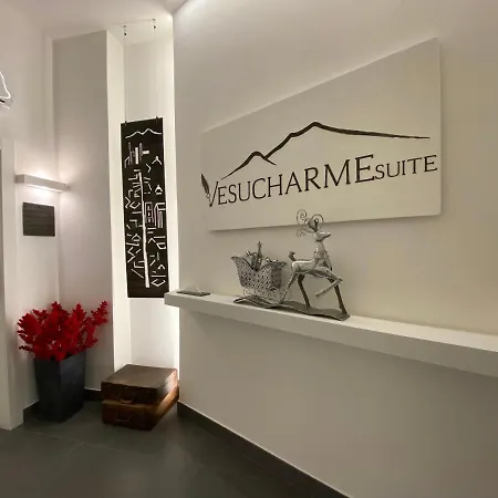 Vesucharme Luxury
