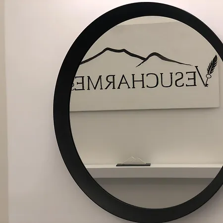 Bed & Breakfast Vesucharme Luxury Napoli