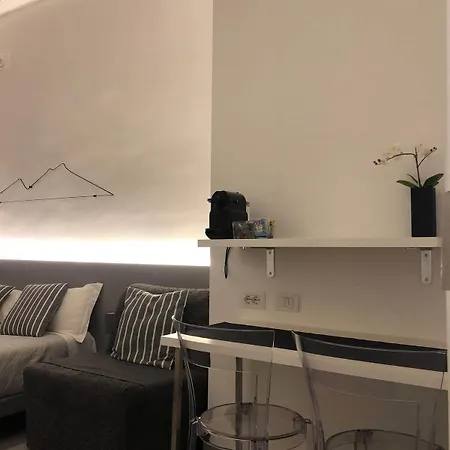 Vesucharme Luxury Alojamento de Acomodação e Pequeno-almoço Nápoles