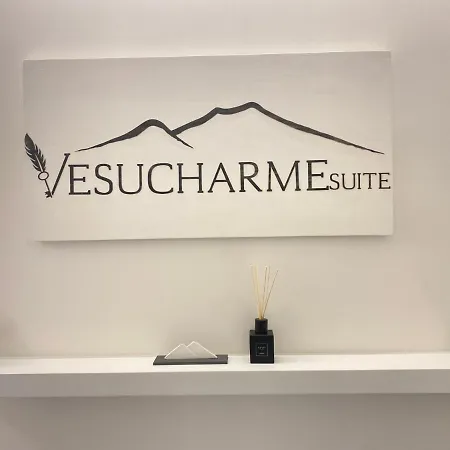 Alojamento de Acomodação e Pequeno-almoço Vesucharme Luxury *